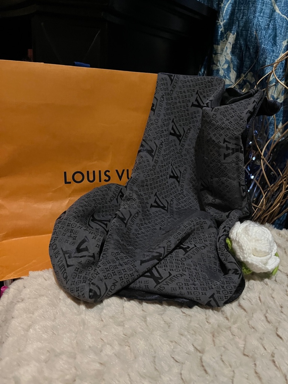 nwot Gray Monogram Shawl